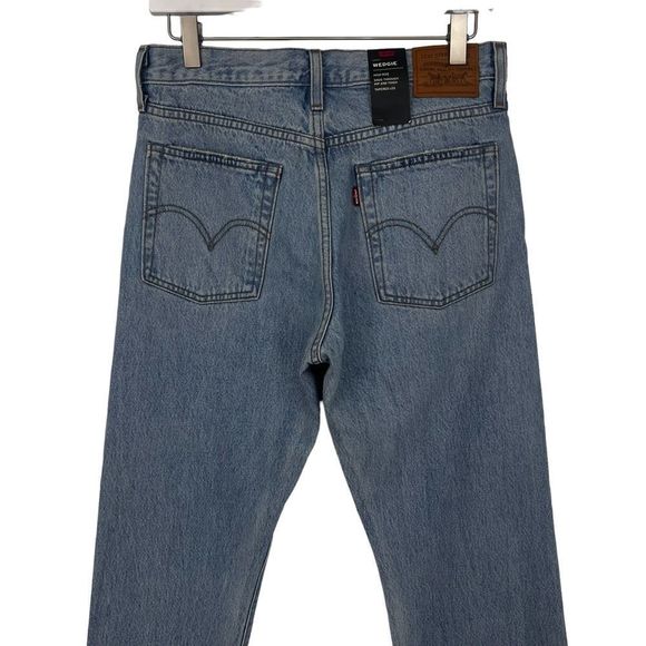 Levi's Wedgie Fit Ankle Jeans in Collateral Damage - Light Wash Size 27 NWT - Picture 8 of 14